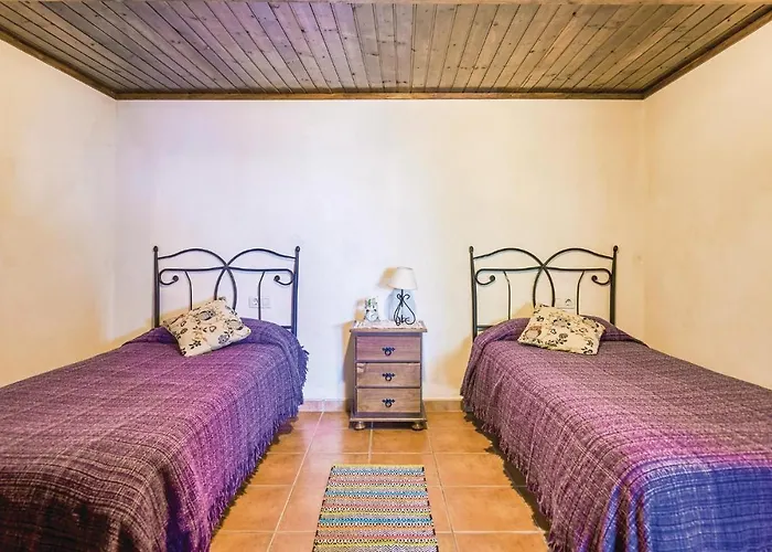 Hoya Charcos 펜션 *